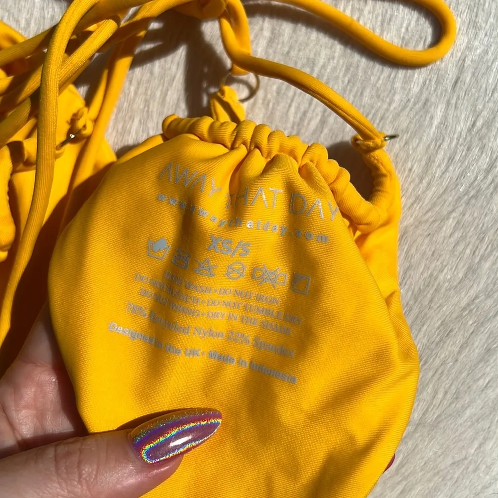 Away that Day Rio Bottom Gold Size undefined - Image 4