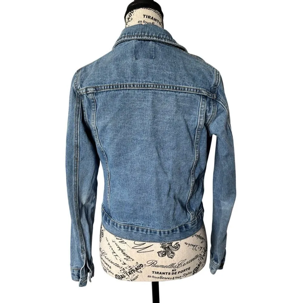 Boohoo  cropped denim jacket - Image 3