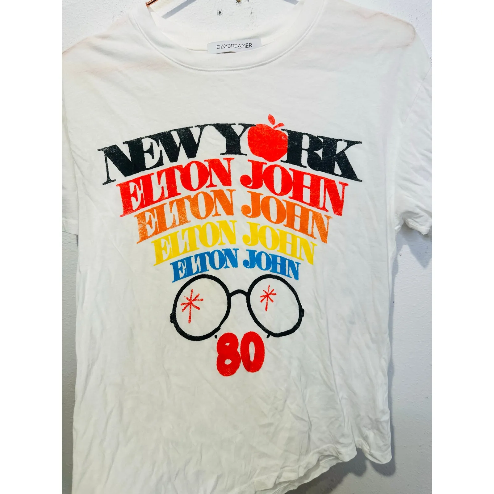 DAYDREAMER Elton John New York Boyfriend Tee size Extra Small Flawed - Image 7