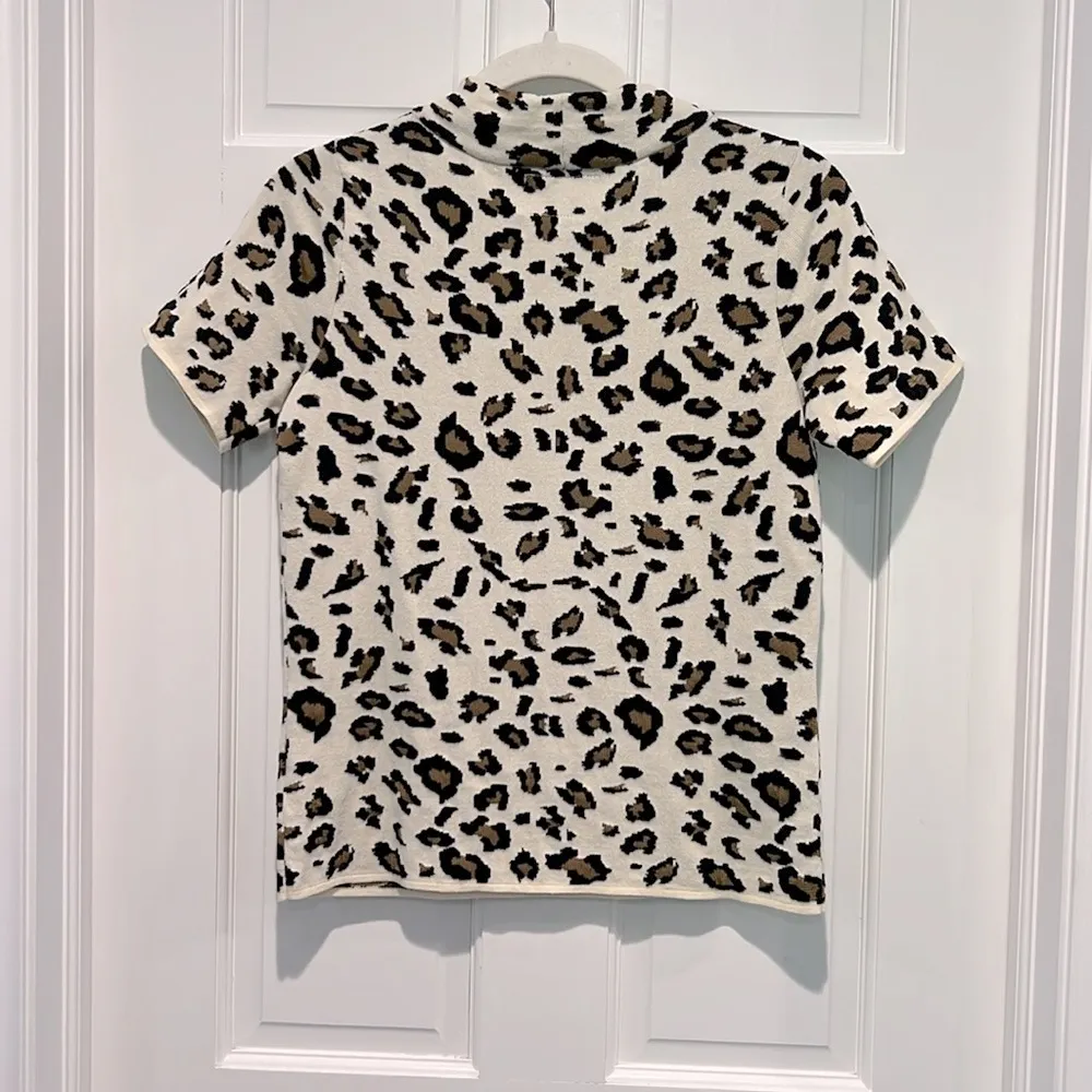 Anthropologie Field Flower Leopard Print Top Short Sleeve Sweater Knit Small - Image 6