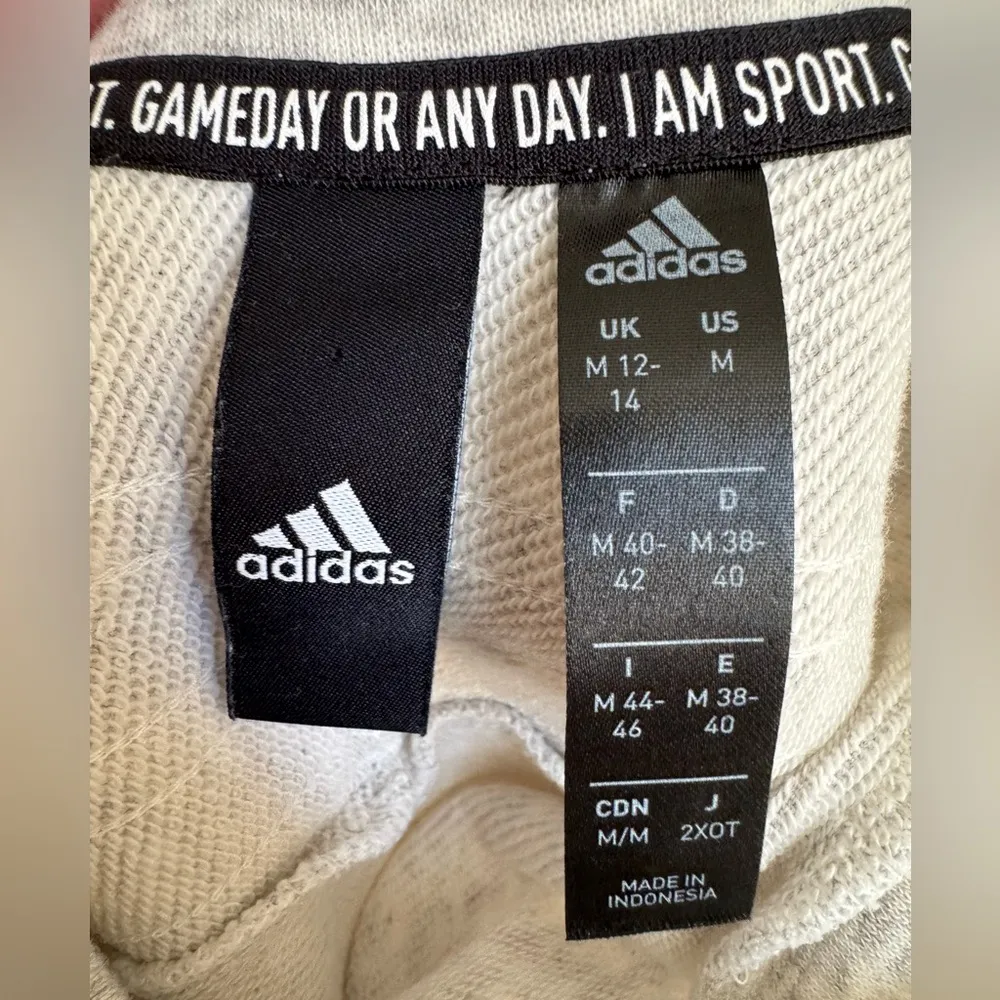 Heather Gray Crop Sweatshirt - Image 3