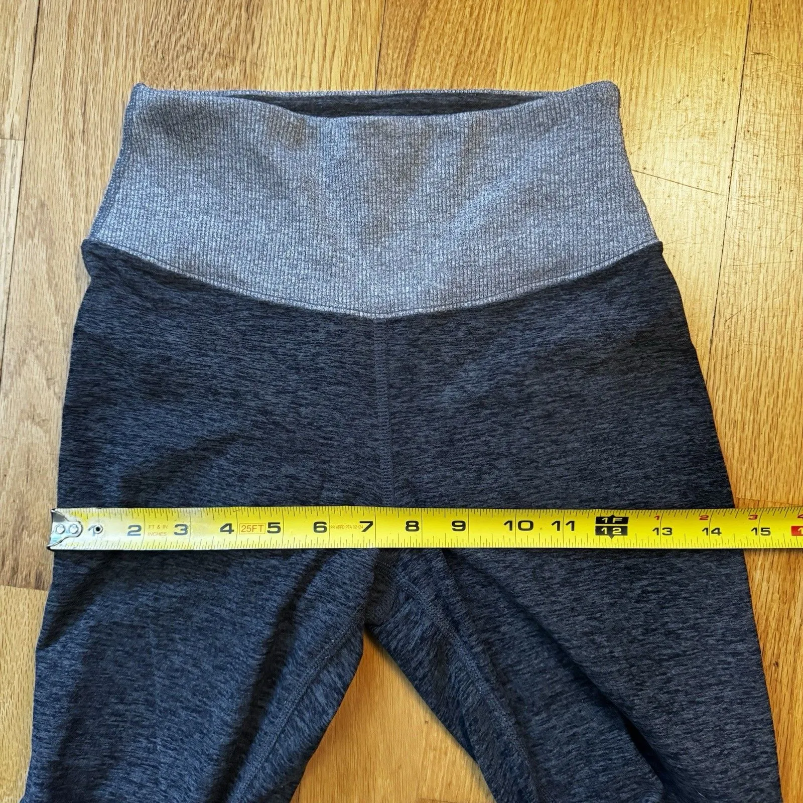 Alo Yoga High-Waisted Goddess Leggings Gray Black XS EUC Athleisure Sculpt Lift - Image 5