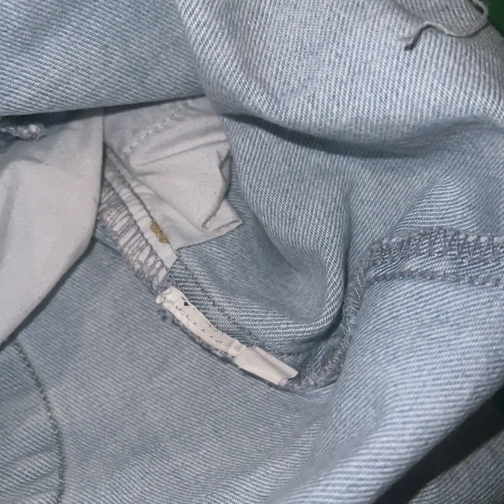 Rollas Denim Blue Mini Skirt size 30 - Image 9