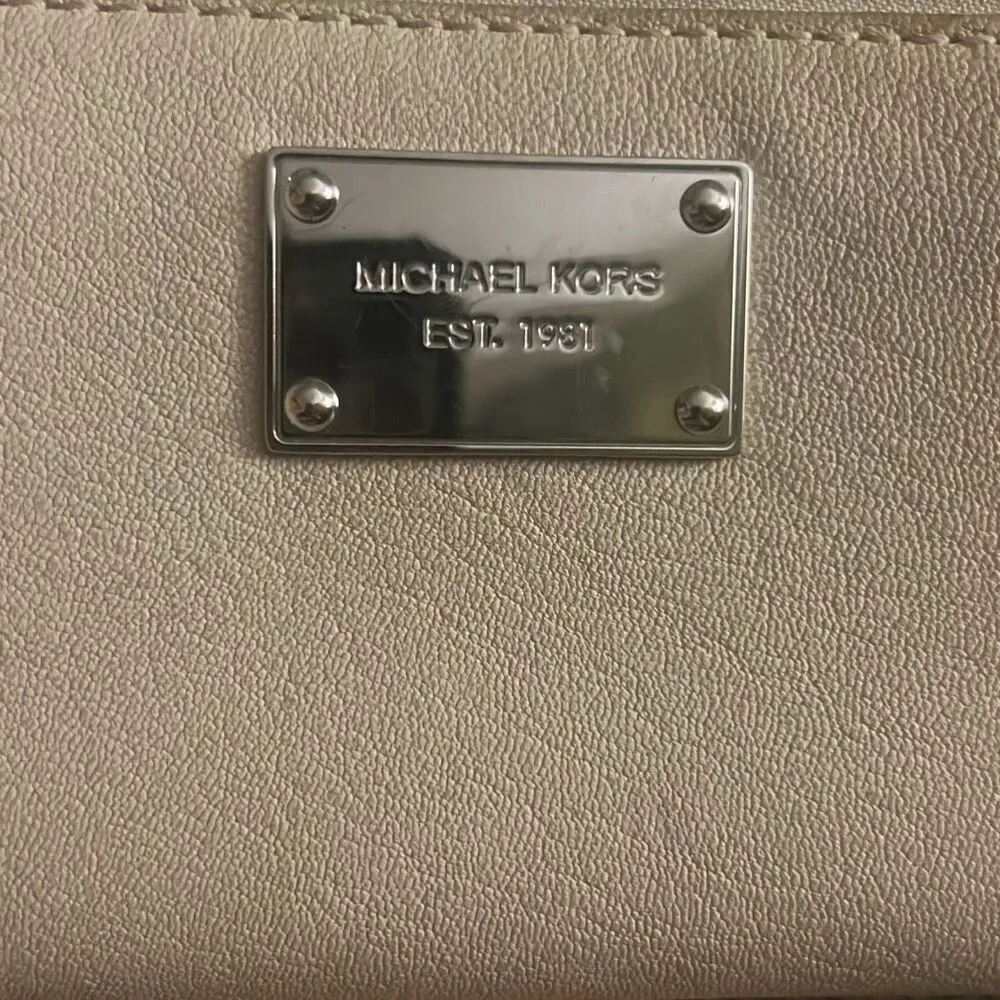 ✨MICHAEL Michael Kors Jet Set Continental Wallet✨ - Image 8