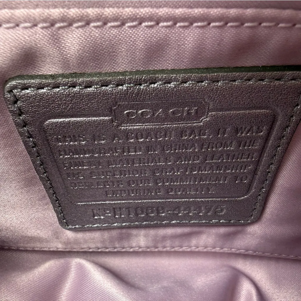 Coach Metallic Silver Sequin Kisslock Clutch Bag - Image 10