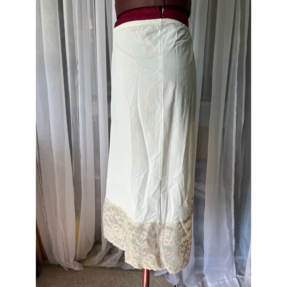 half slip skirt nude 4" lace hem Tan - Image 5