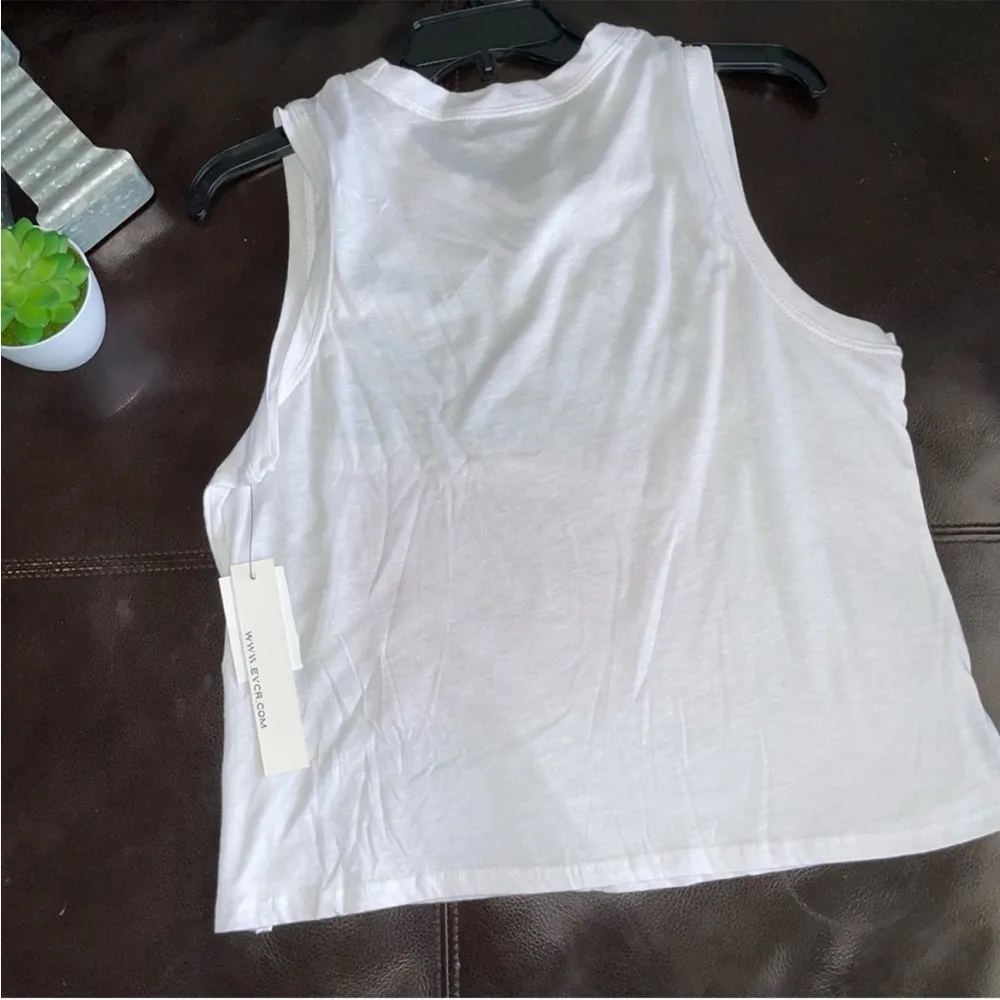 Nwt Evolution And Creation Women's buddha Graphic Top White Sleeveless medium - Image 8