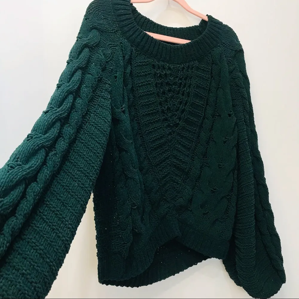 Express oversized green Pullover Sweater sz XS - Image 3