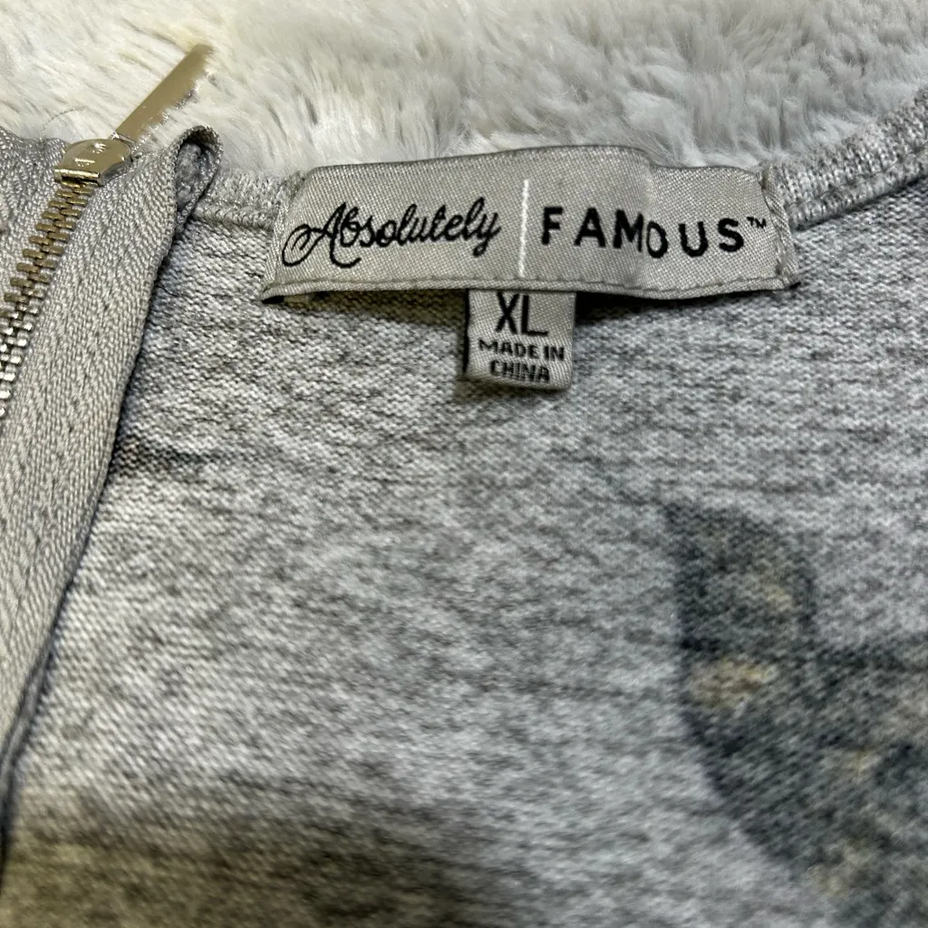 Absolutely Famous Gray Hummingbird Print Sweater - Image 9