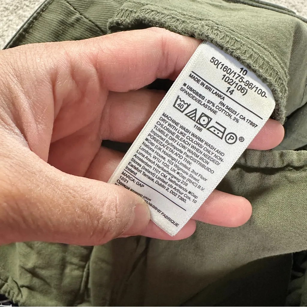 GAP Women’s Everyday Mid Rise Straight Up Khakis Pants in Army Jacket Green 10 - Image 12