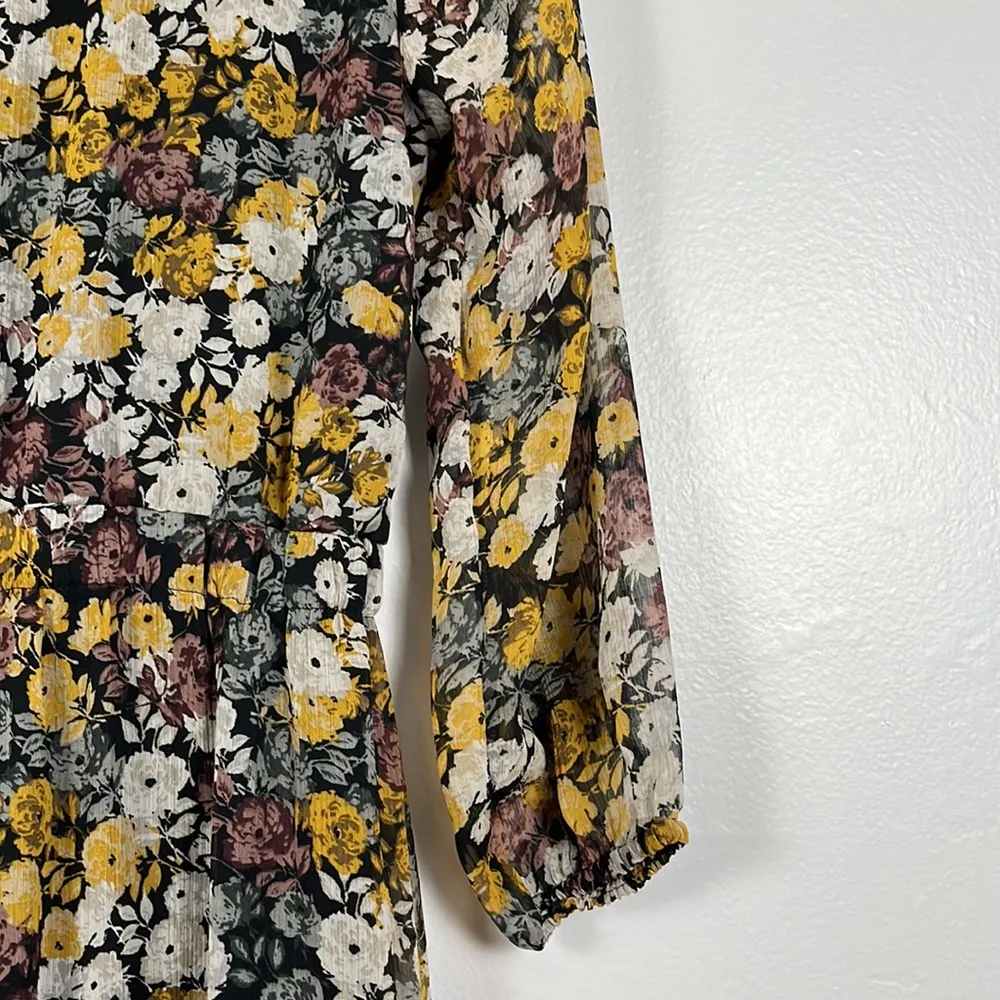 Abercrombie & Fitch flowered/flowy Maxi long sleeves dress, size small - Image 9