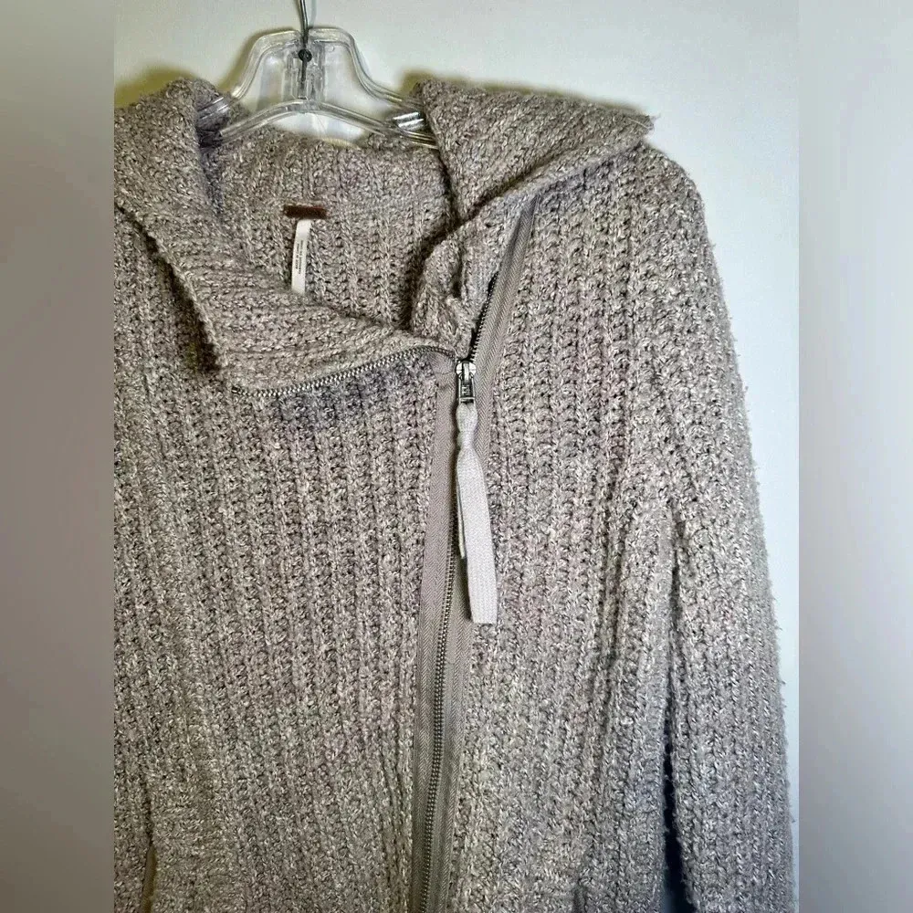 Free People Asymmetrical zip up knit sweater taupe size XS - Image 3