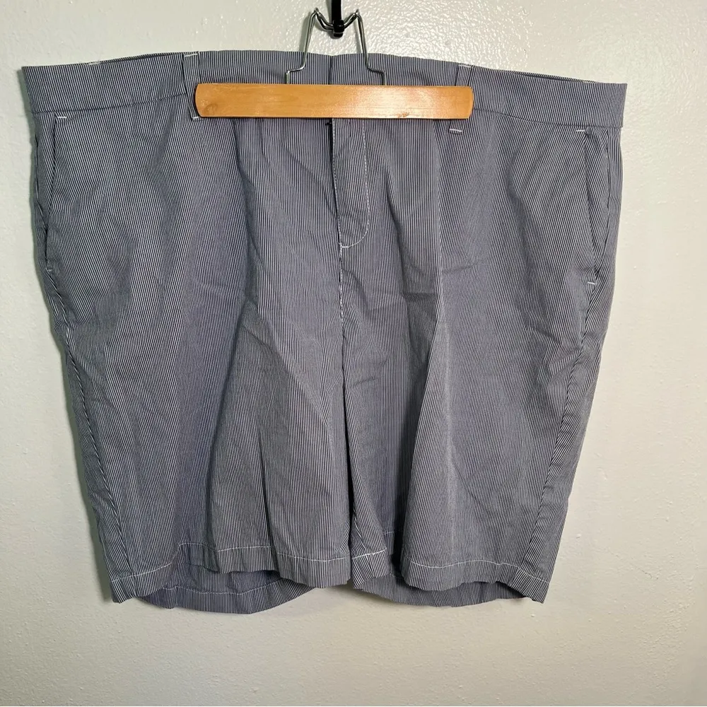 Tommy Hilfiger Bermuda Shorts Blue White Pinstripes 18W - Image 3