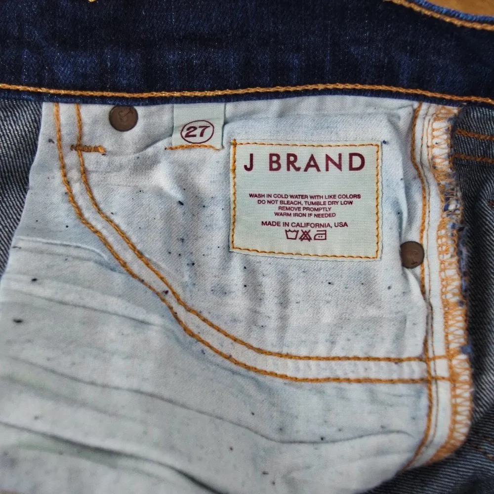 Ladies' J Brand Dark Wash  Stretch Denim Jeans 27X31 - Image 2