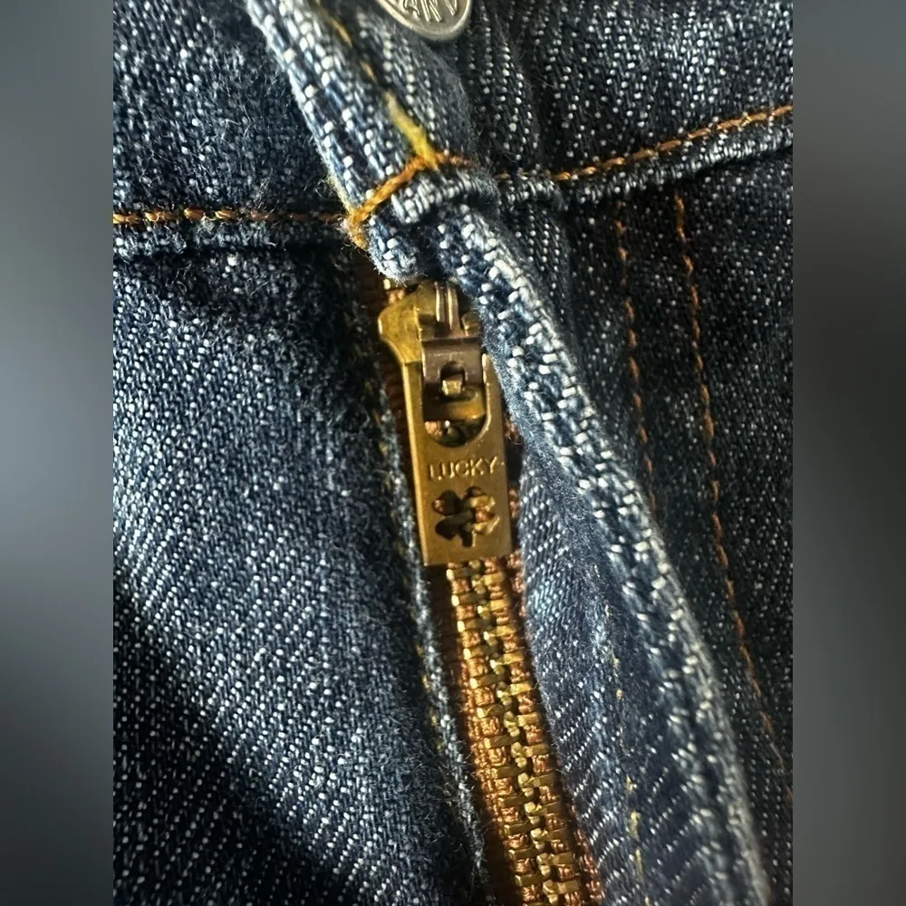 Vintage Lucky brand jeans size 0/25 women’s darker wash Y2K straight leg style  - Image 7