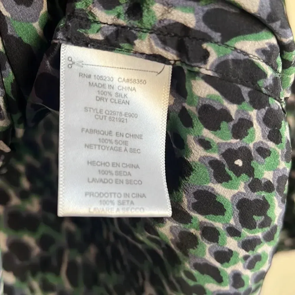 Equipment silk animal print button Down top - Image 8