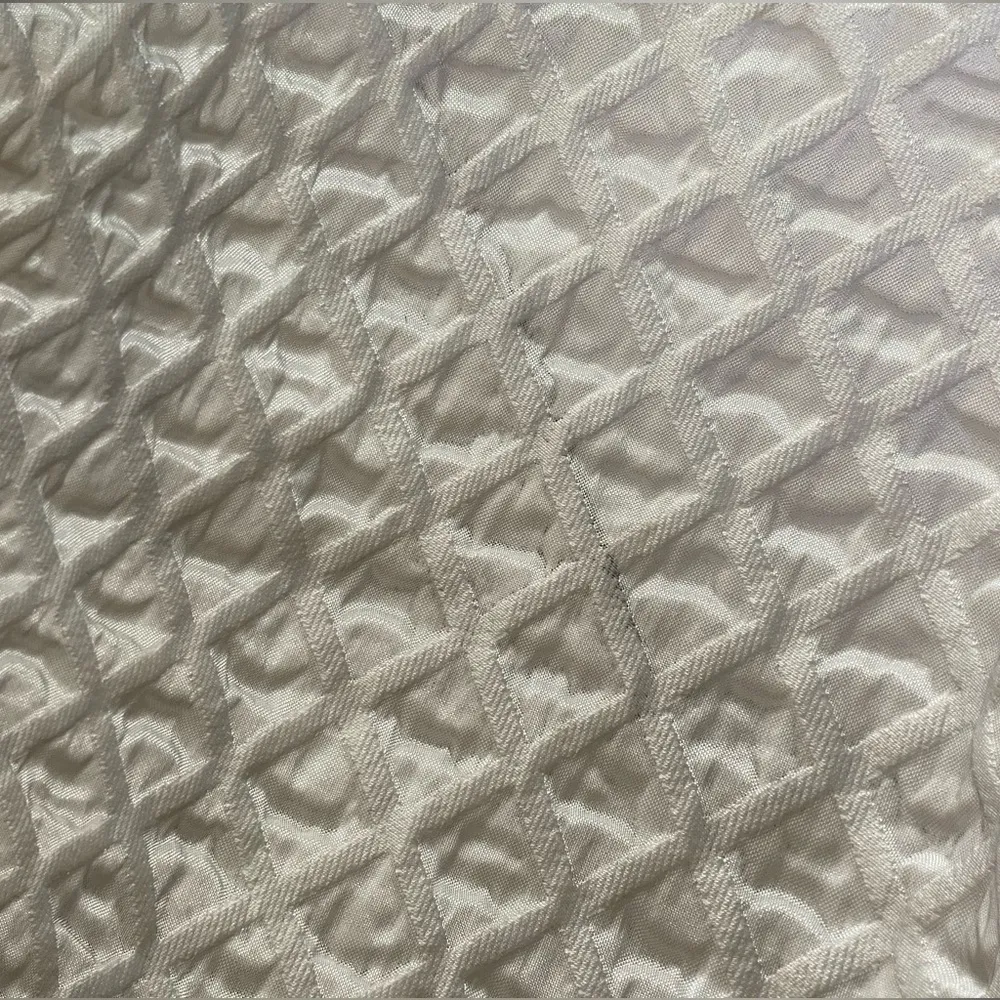 Topshop Jacquard Bubble Circle Skater High Rise Skirt Ivory/White size 2 - Image 4