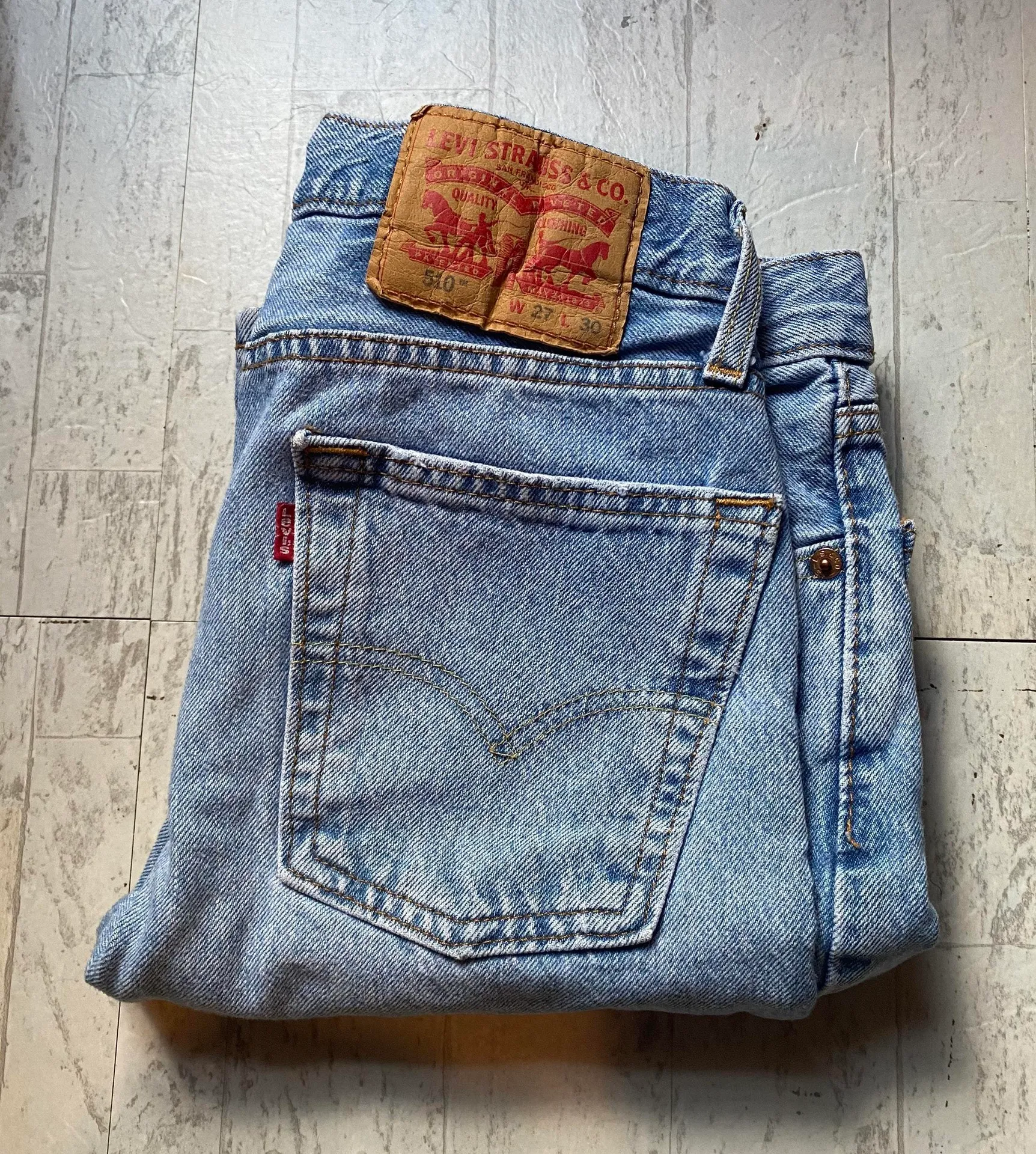 Levi’s Levi Mom Jeans - Image 2