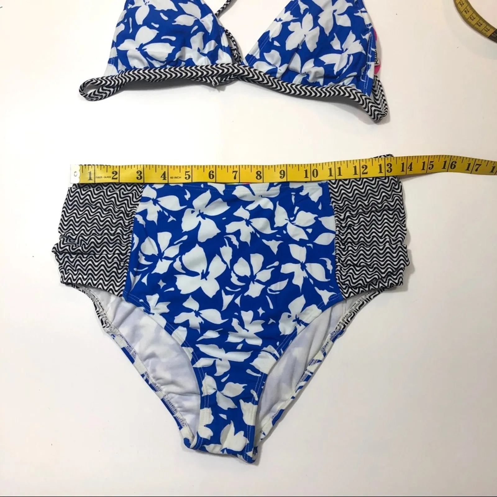 Raisins Santa Barbara high waist 2 piece swimsuit Medium - Image 2