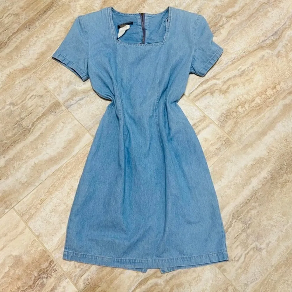 My Michelle Vintage 90s Cute Light Wash Denim Mini Dress Zips Up In The Back - Image 3