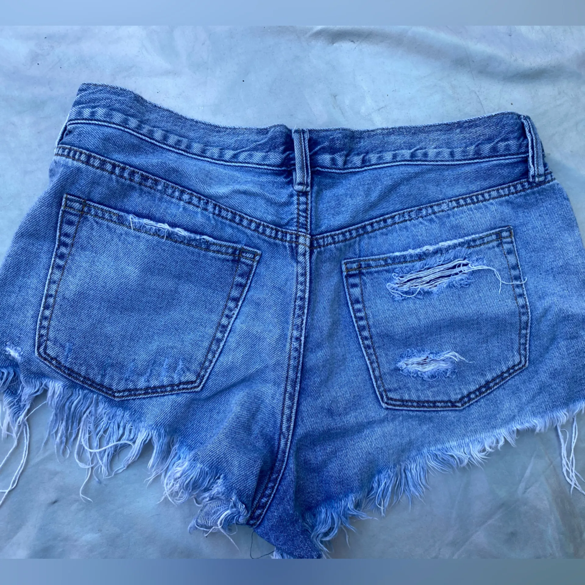 We The Free Denim Jean Shorts Size 28 - Image 4