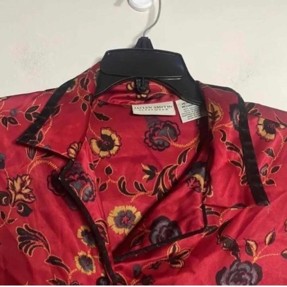 Jaclyn Smith red floral long sleeve pajama set oriental lightweight lux - Image 3