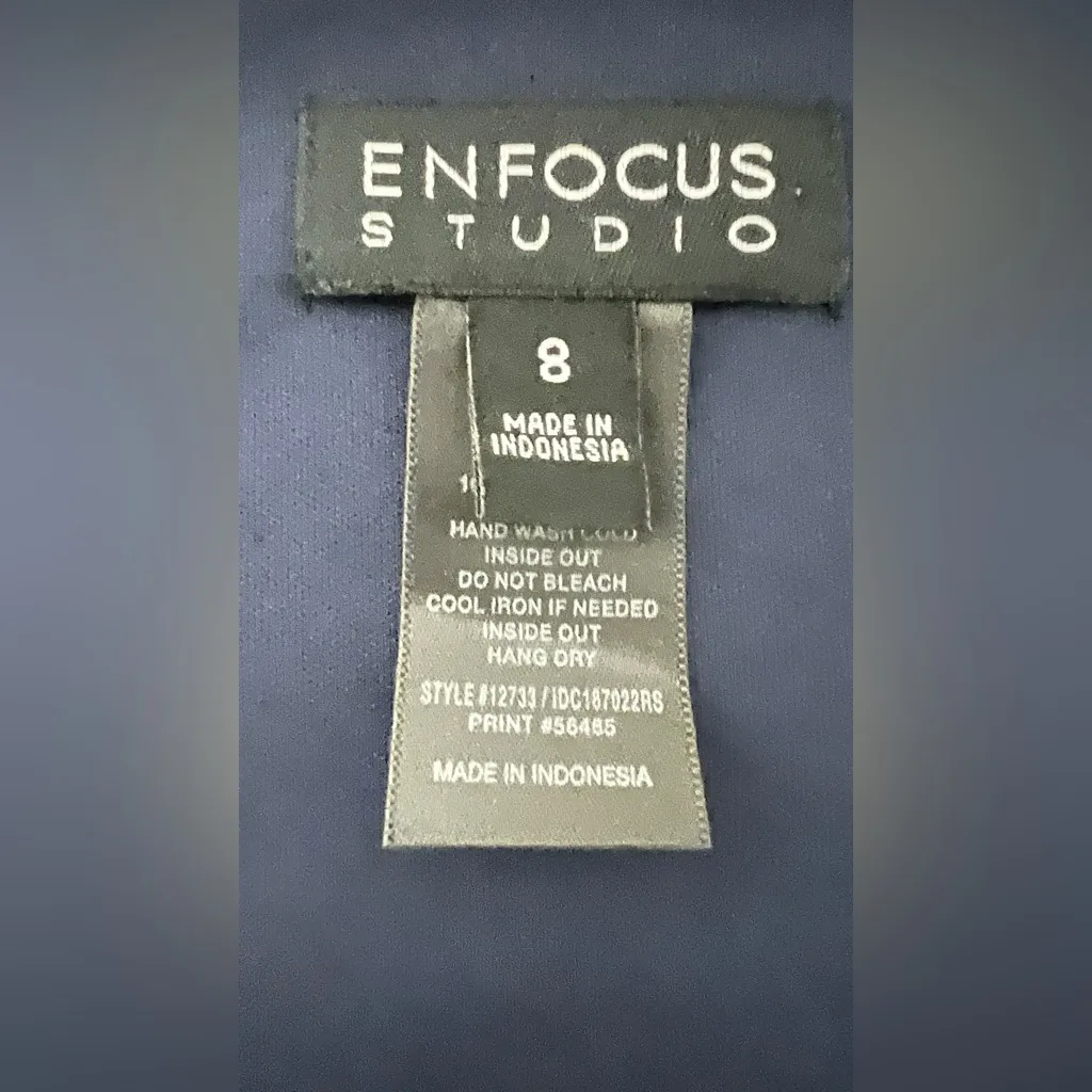 ENFOCUS STUDIO Elegant Navy and White Floral Midi Dress Blue Size 8 - Image 6