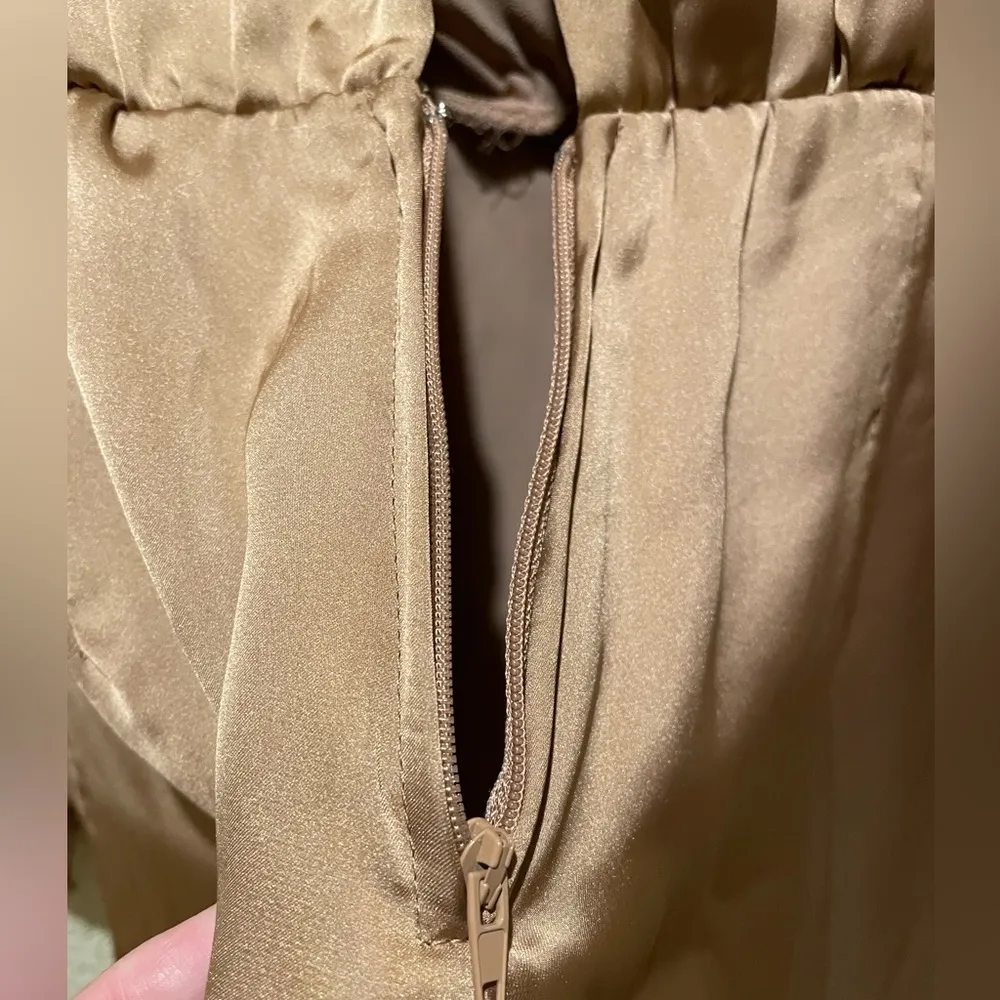 NWT Blue Rain Romper Dress Size XL in Gold/Brown Color - Image 9