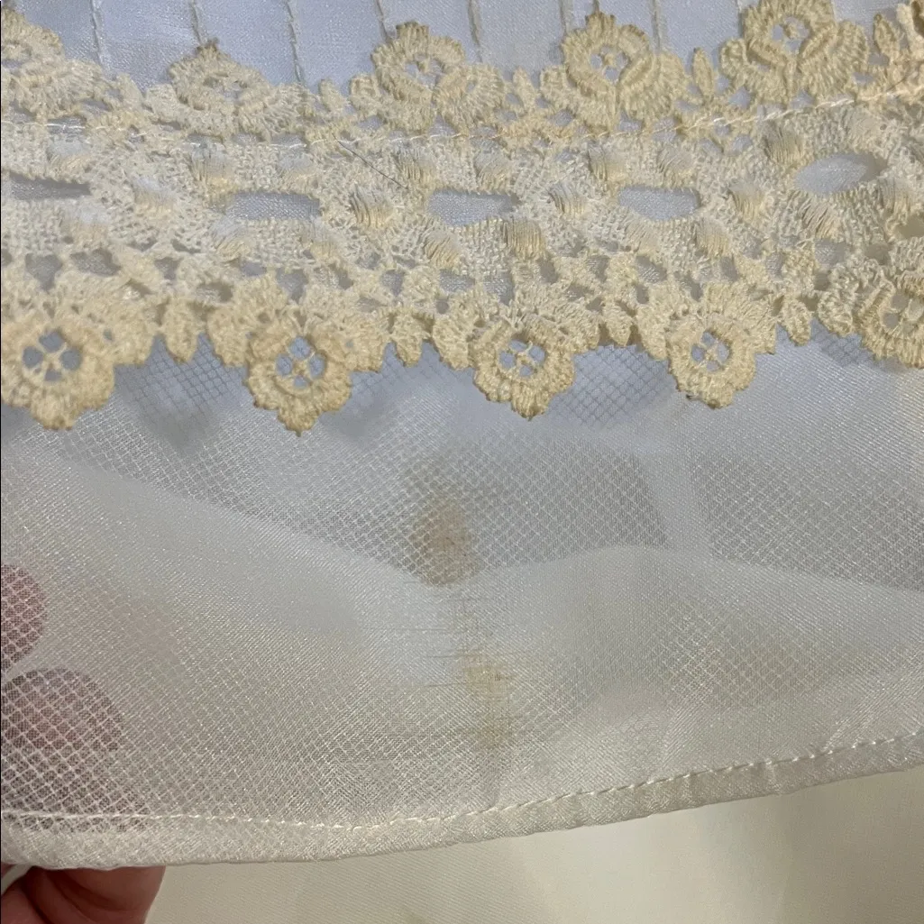 Vintage 1940s Ivory Organza Wedding Dress Appliqué Lace Antique Wedding - Image 13