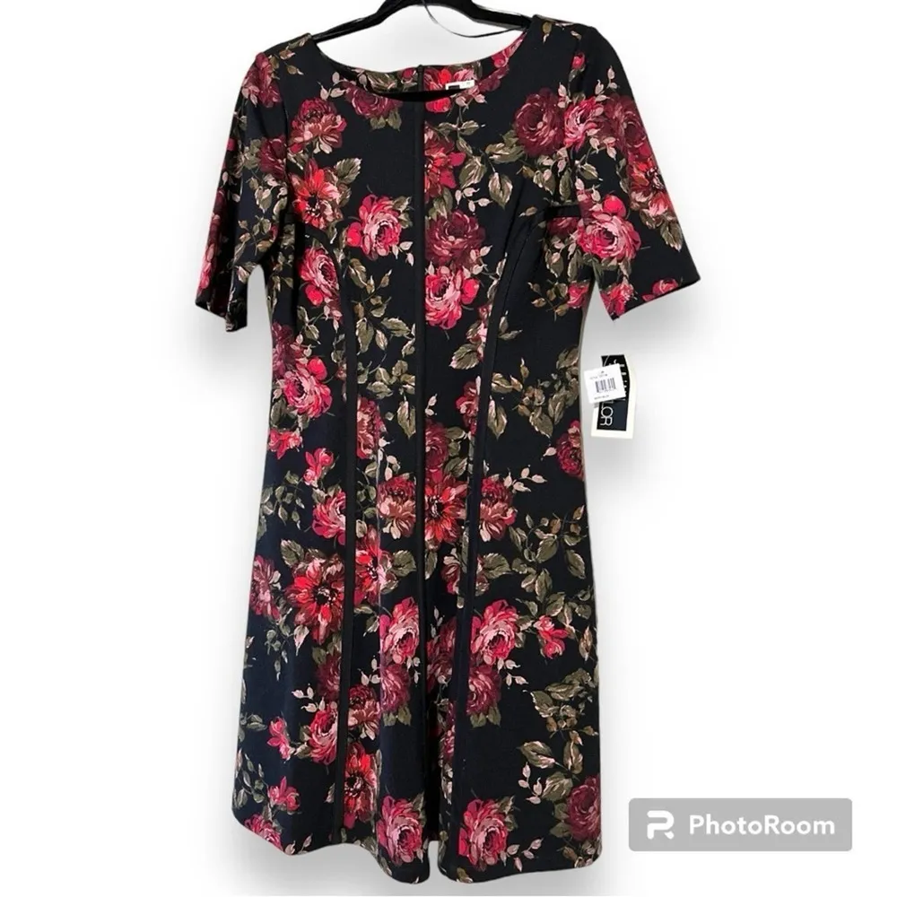 Julian Taylor womens size 10 dress zips up back berry black floral design new - Image 2