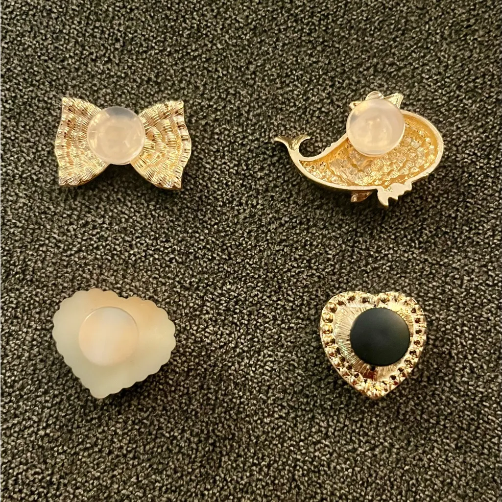 New! 4 Piece Bling Fancy Croc/Shoe Charms Gold Size undefined - Image 2