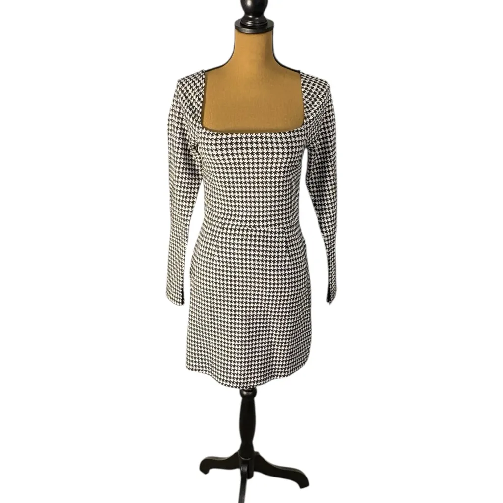 Mi Ami Houndstooth Long Sleeve Mini Dress Women’s Medium Girlhood Academia - Image 2