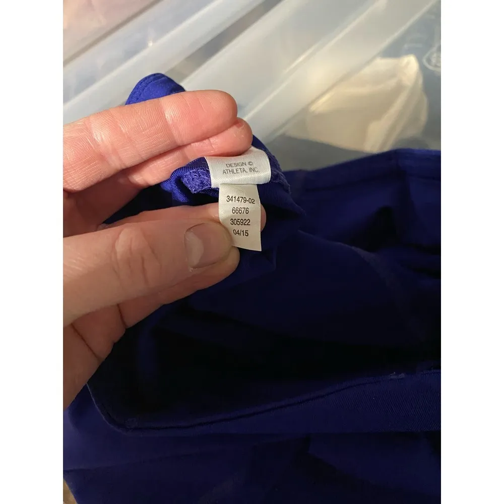 Athleta Women's Aura Sonar Purple Capri Activewear Stretch Leggings Size Small - Image 6