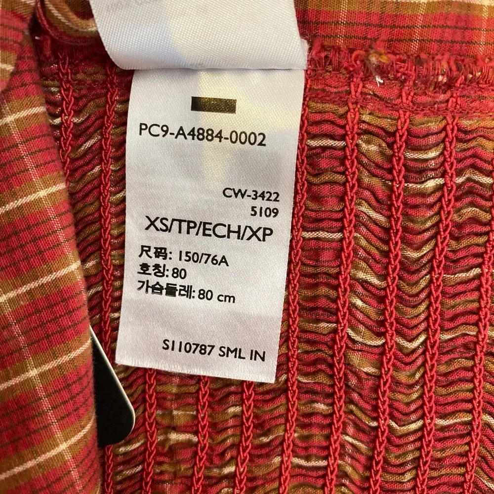 Levi’s Slim Cropped Plaid Statement Devin Blouse Long Sleeve Smocked NWT Sz XS - Image 6