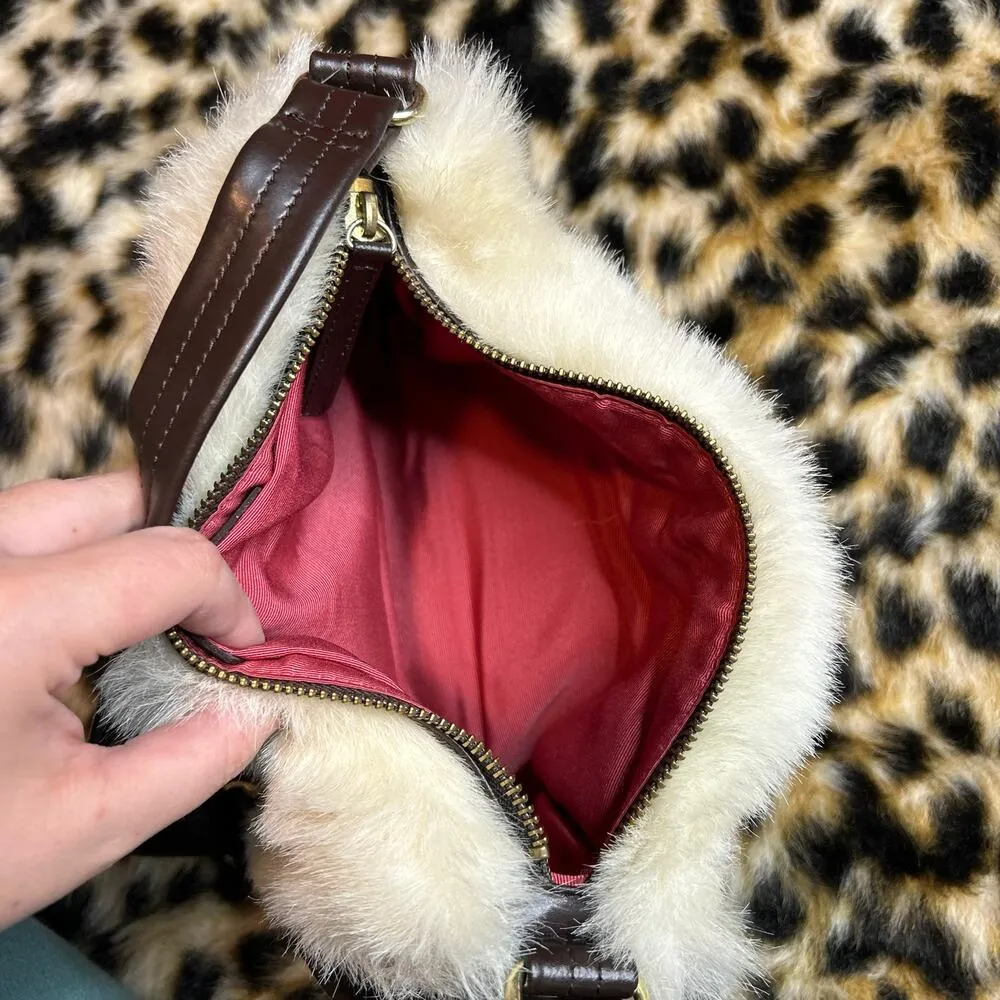 Vintage Banana Republic Faux Fur Genuine Leather Trim Handbag - Image 10