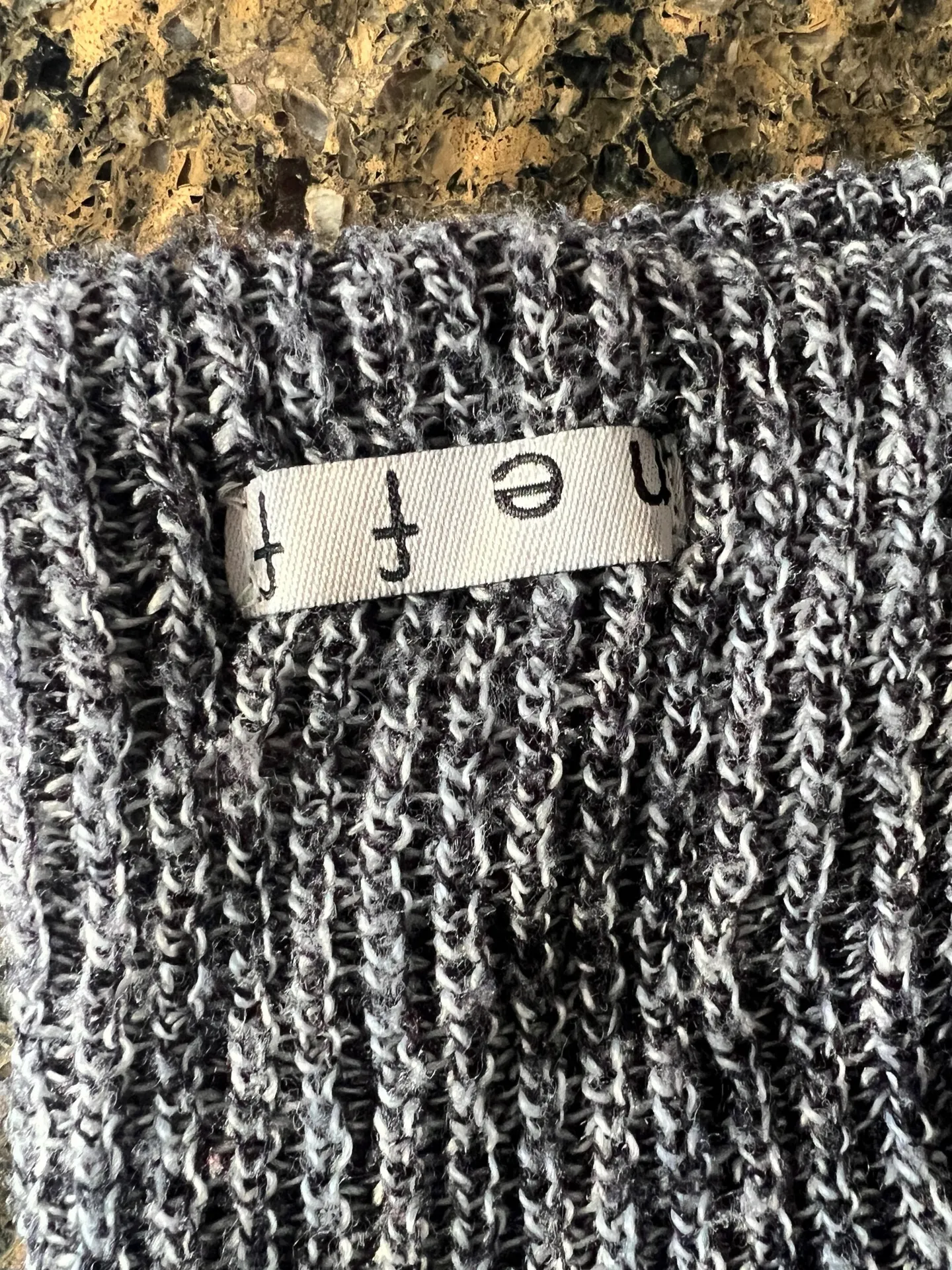 Clearance 50% off Neff Beanie Knit Winter Hat, Heather Gray Black - Image 3