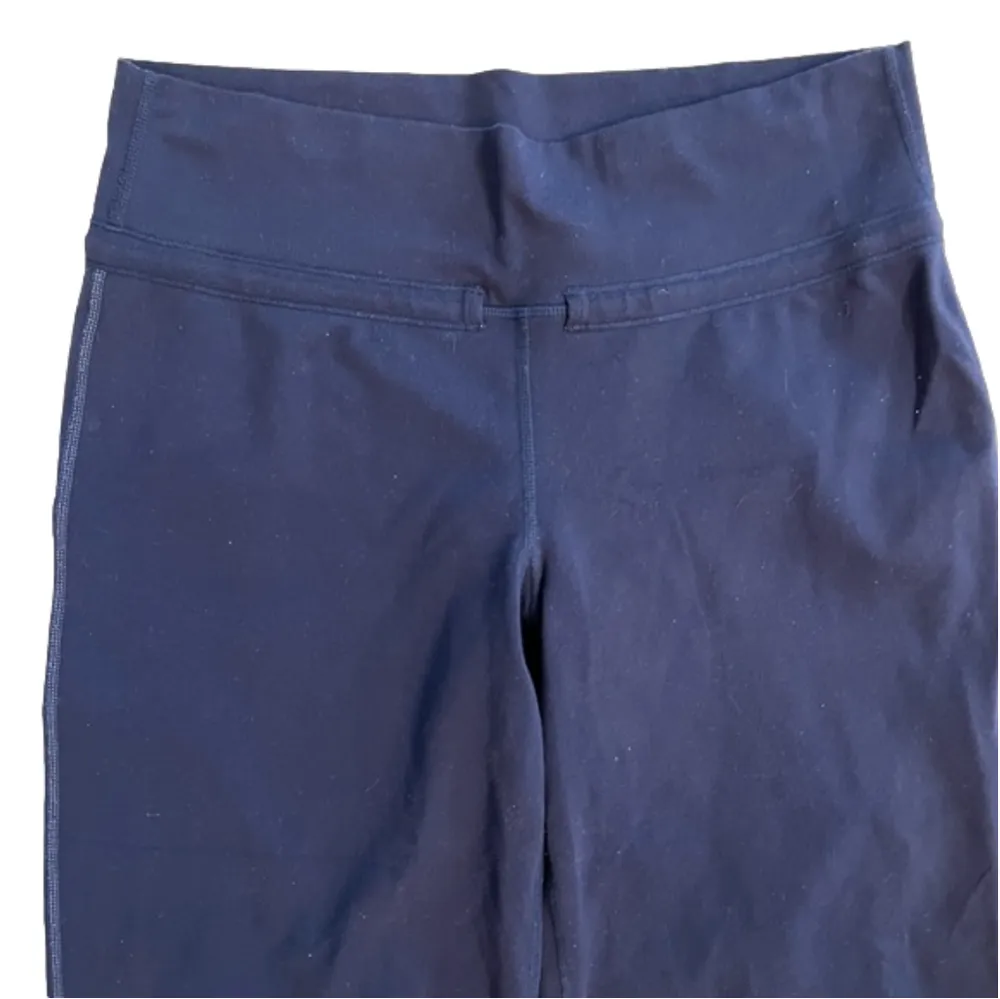 Lululemon Navy Blue Soft Cropped Yoga Pants Size 6 - Image 2