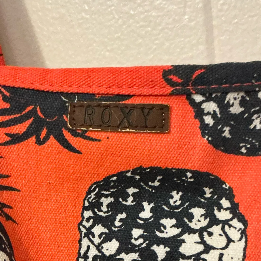 A Rare Modern Vintage Roxy Pineapple Print Large Fabric Tote Beach Bag Handbag - Image 2
