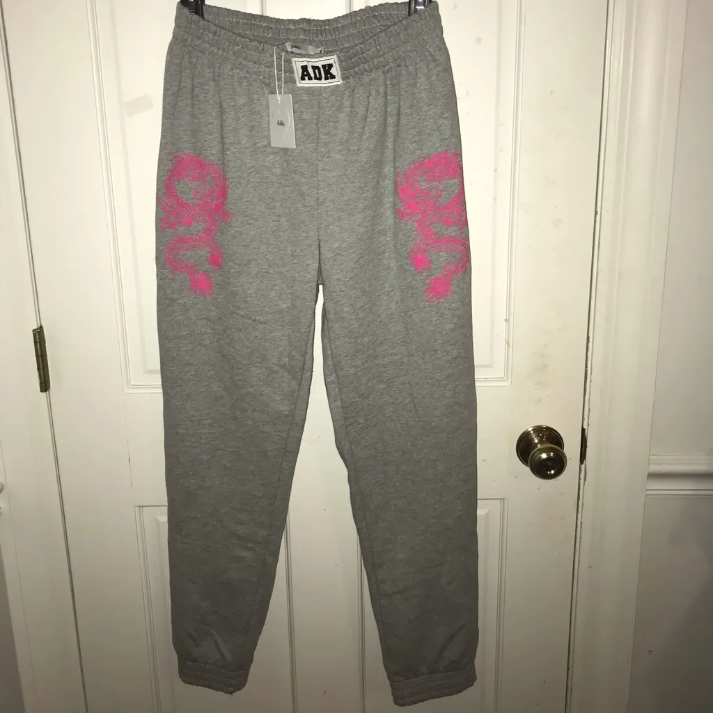 NWT-Adika sweatpants - Image 4