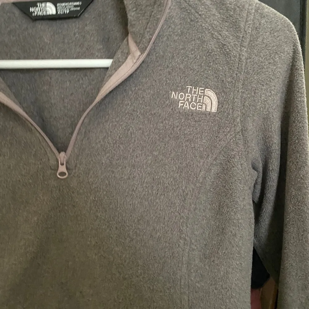 north face half zip - Image 2