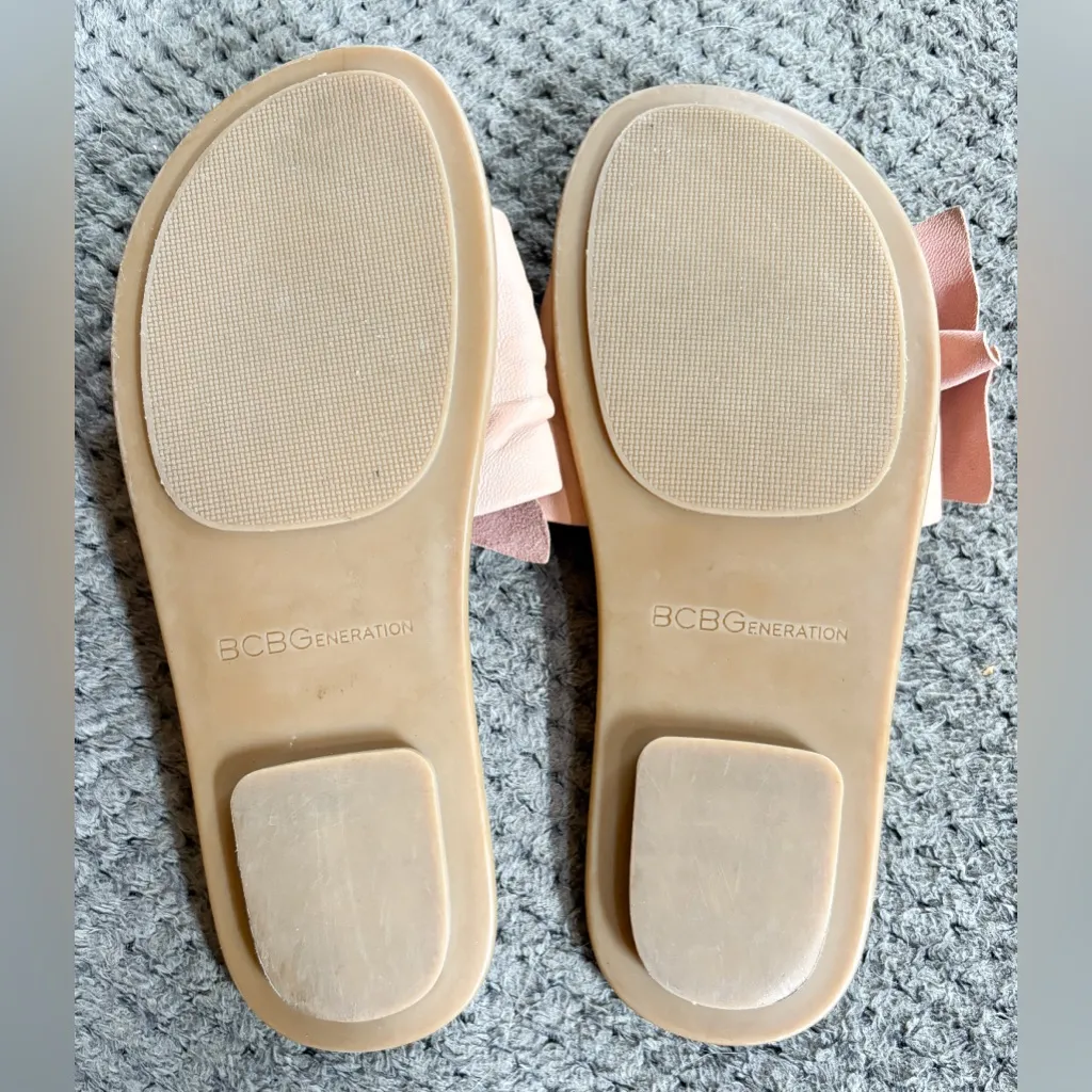 BCBGeneration Eleni Pink Bow Leather Slide Sandals Size 7 NWOT‎ - Image 3