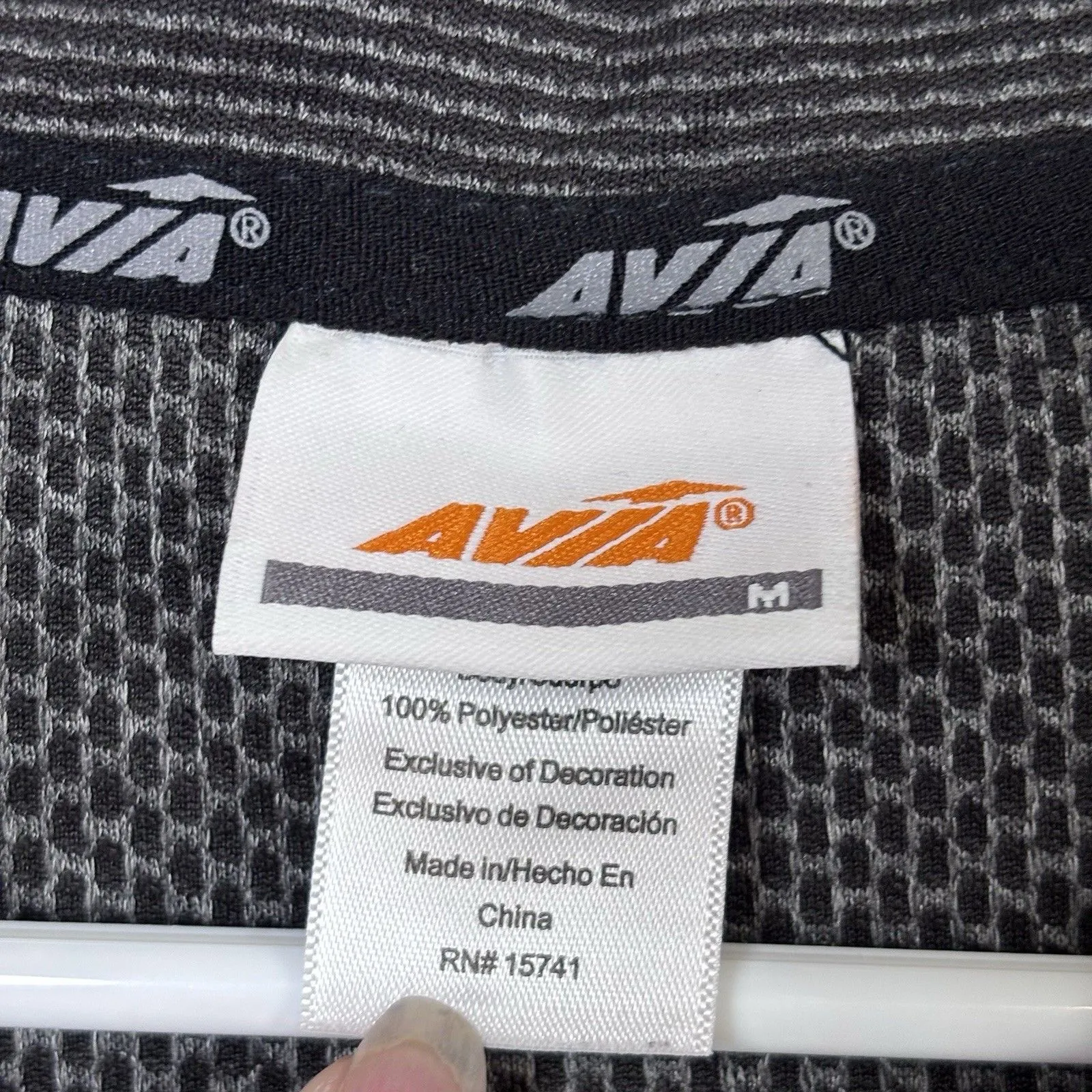 AVIA  Women's T-Shirt  Fitted Style Striped Gray Knit Gym Workout  Size M - Image 9