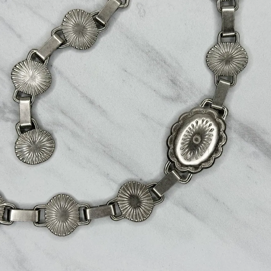 Chaps Western Concho Silver Tone Chain Link Belt One Size (OS) ✨ - Image 10