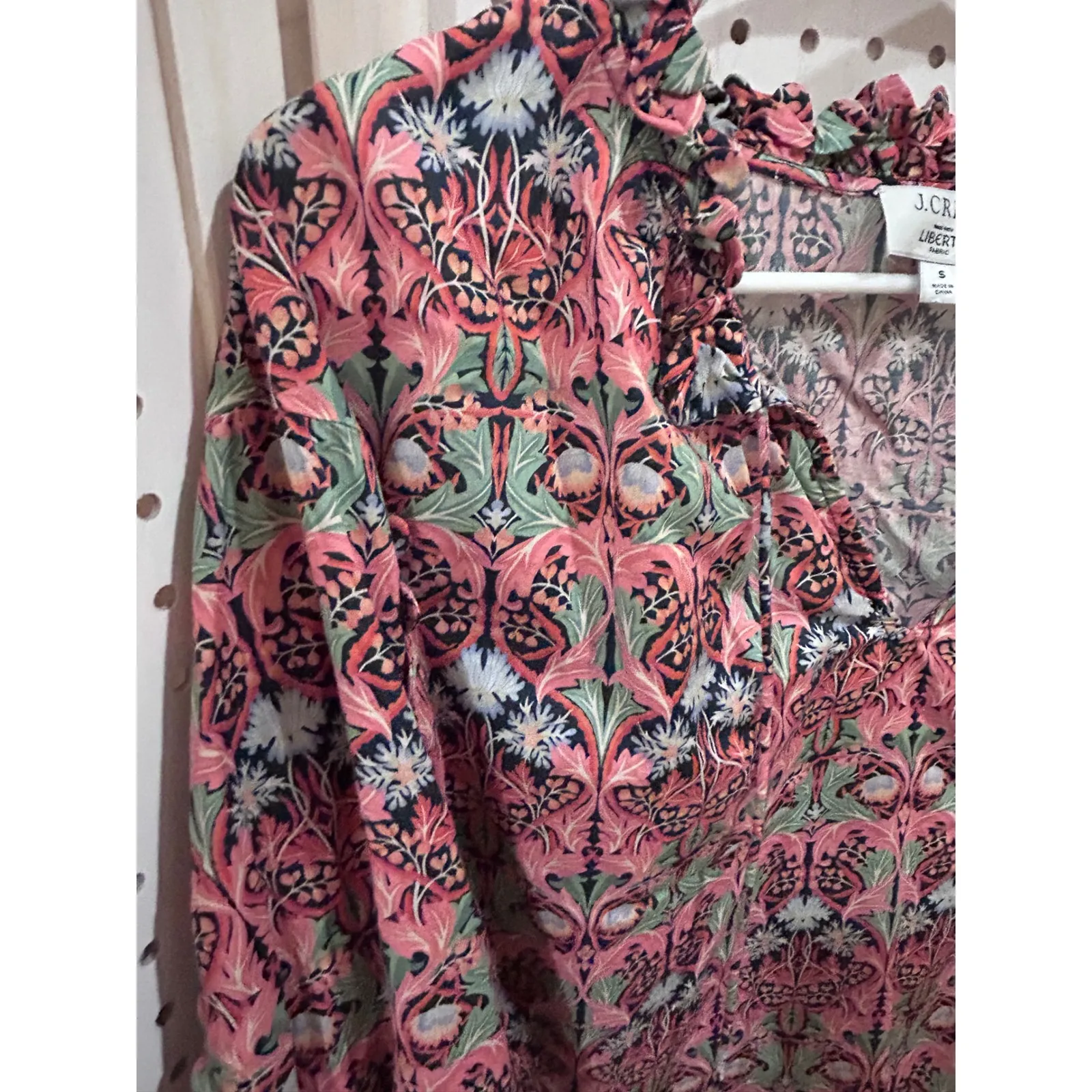 J. Crew Liberty Fabric Floral Print Blouse Long Sleeve Ruffle V Neck Pink Green - Image 3