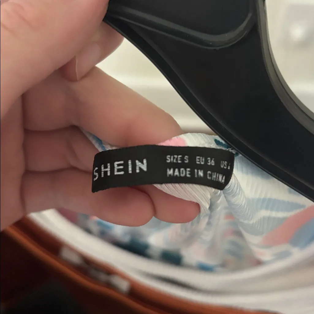 Colorful Abstract Print “I Love Cowboys” Women's Crop Tank Size S - Image 3