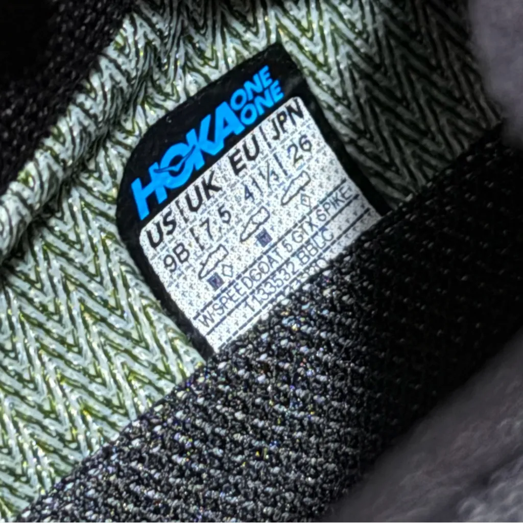 Hoka One One NWOB Women’s 9B Speedgoat 5 GTX Spike Trail Running Shoes Athletic - Image 6