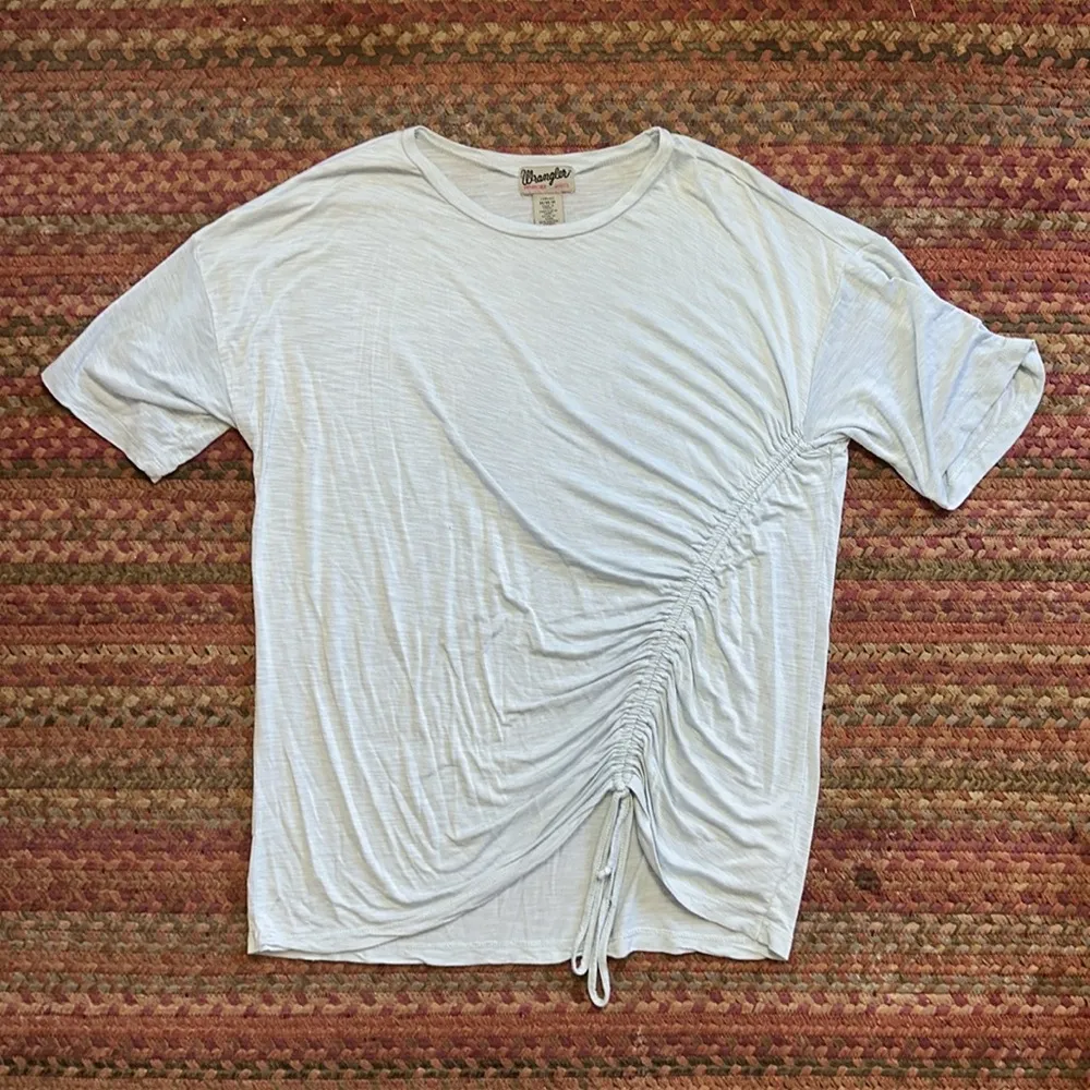 WRANGLER BABY BLUE RUCHED BLOUSE. COWGIRL WESTERN - Image 4