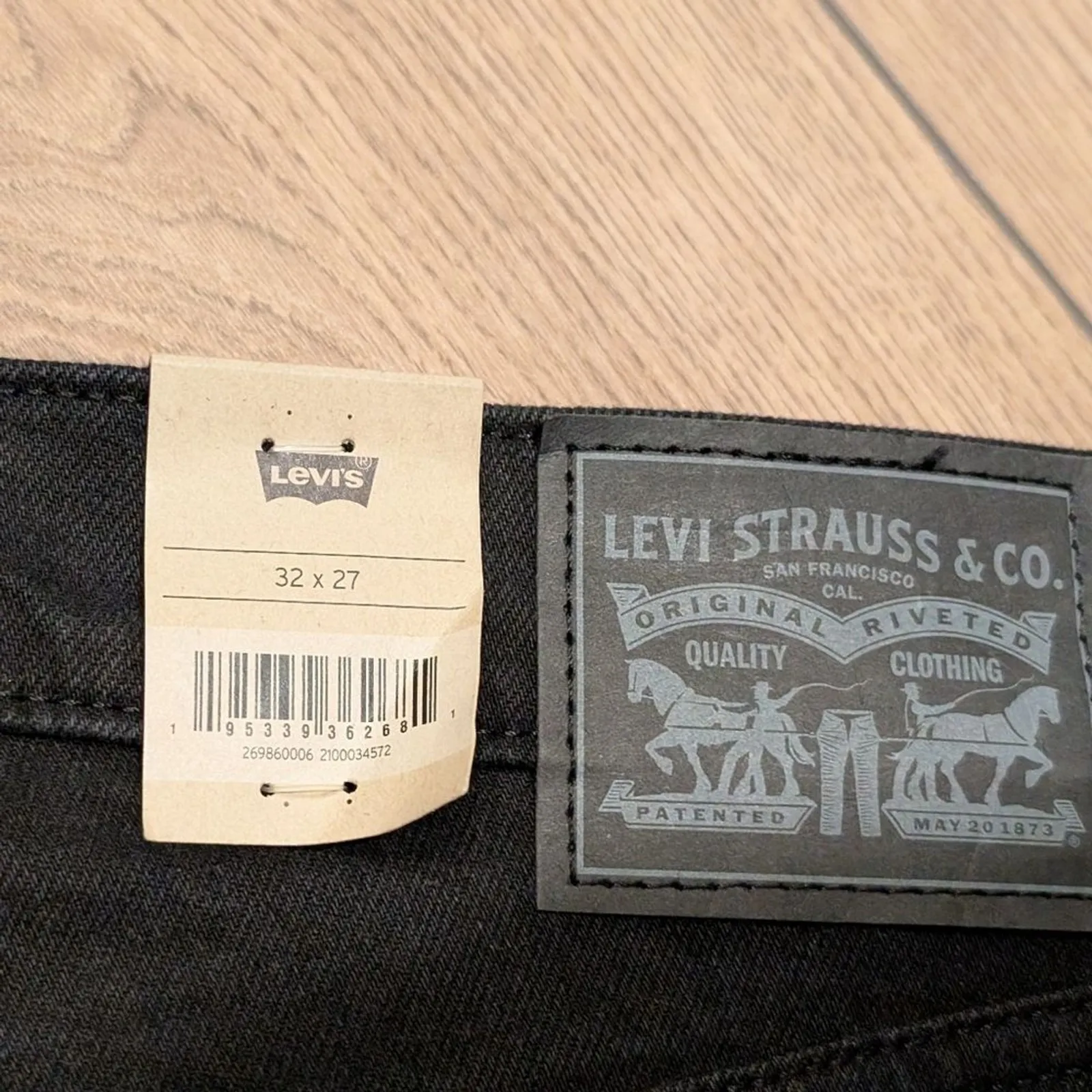 NEW‎ Levi's Womens 32 Jeans High Rise Mom 90s Style Black Denim Tapered Leg NWT - Image 7