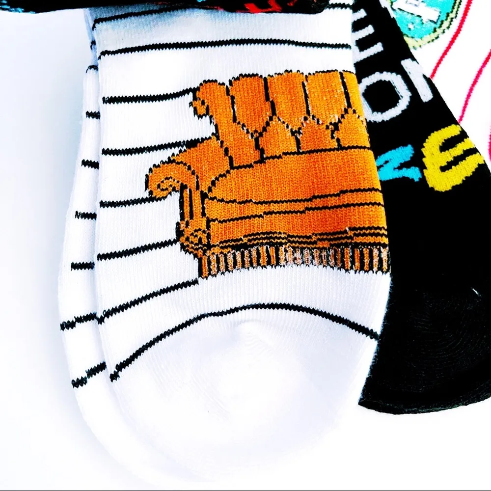 Friends 90s TV Show Womens No Show Socks Central Perk Umbrella Fun Novelty Gift White - Image 6