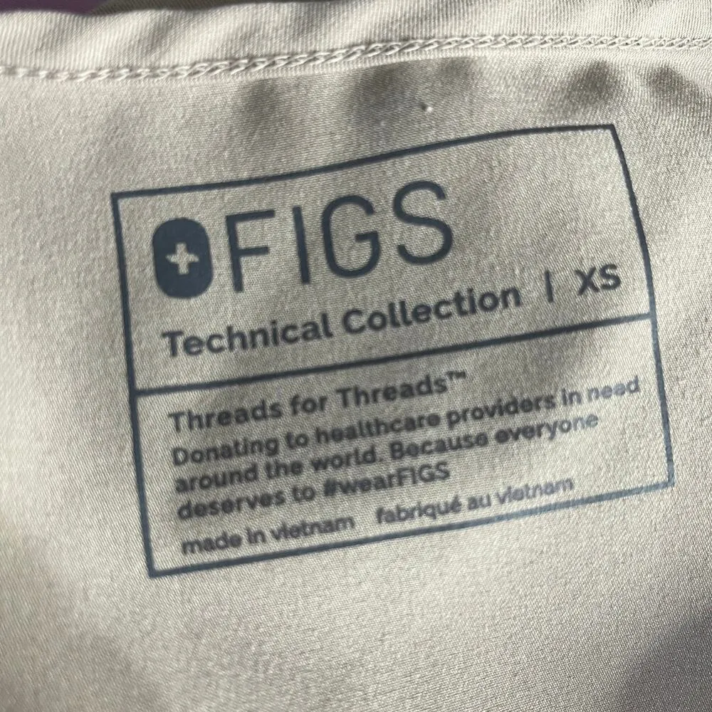 FIGS Women's Tan Short Sleeve V-Neck Catarina Three-Pocket Scrub Top Size XS - Image 4